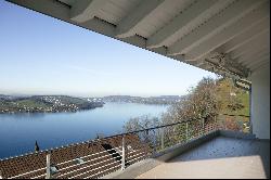 Property with stunning views over the lake