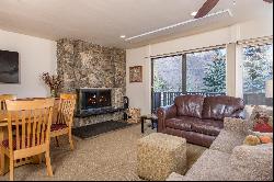  Rarely available studio at the Lichenhearth with an A+ ski-in, ski-out location