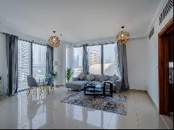 Furnished Luxury Apartment in Downtown Dubai