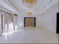 Tranquil Luxury Villa in Al Furjan