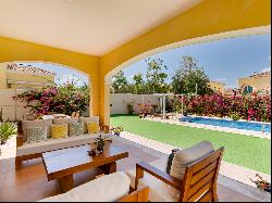 Jumeirah Park Villa Luxury with Pool and Garden