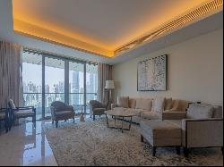 Luxury Downtown Apartment with Burj Khalifa and Fountain Views