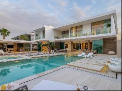 Luxurious Dubai Hills Villa on the Golf Course