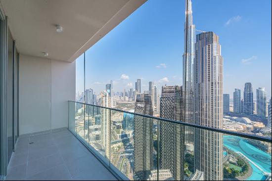 Downtown Dubai Apartment with Burj Khalifa Views