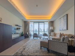 Luxury Downtown Apartment with Burj Khalifa and Fountain Views