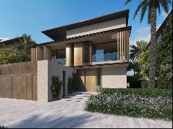 Brand New and Beachfront Palm Jumeirah Villa