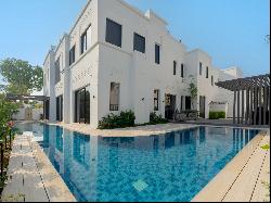 Luxuriously Renovated Villa in Al Barari