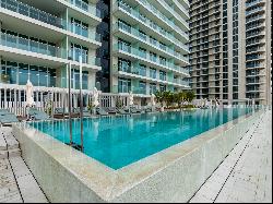 Exclusive 3-Bedroom Apartment with Marina Views