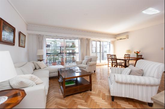 Great, light-filled duplex in Palermo.