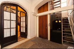 MAGNIFICENT HOUSE IN BARRIO PARQUE