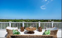 Treetops, Greenway Drive, Lyford Cay