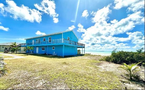 Fountain Bay Beach House, New Bight