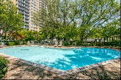 Premier, Lock and Leave Turtle Creek Lease!