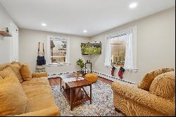 Charming Two Bedroom Bernardsville Rental