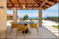 House with pool and sea view, 2nd row to the sea - Opatija Riviera