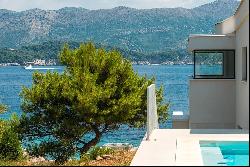 MAGNIFICENT WATERFRONT VILLA - DUBROVNIK RIVIERA