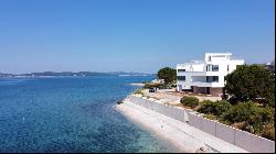 WATERFRONT DUPLEX APARTMENT - DALMATIA