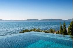 WATERFRONT EXCLUSIVE VILLA - ZADAR