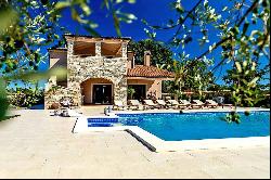 STONE HOUSE WITH POOL AND TENNIS COURT - ISTRIA