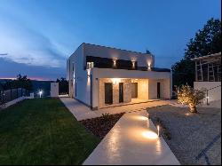 BEAUTIFUL MODERN VILLA IN ISTRIA