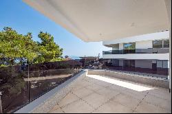 Modern apartment with a beautiful sea view