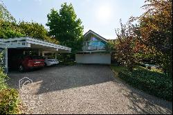 Annecy le Vieux, beautiful modern house