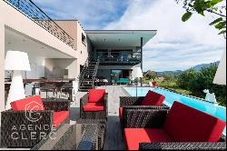 Argonay, stunning contemporary house with full view of the lake