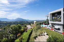 Argonay, stunning contemporary house with full view of the lake