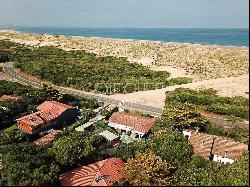 HOSSEGOR – A PROPERTY IN A PRIME LOCATION AT THE FOOT OF THE DUNE