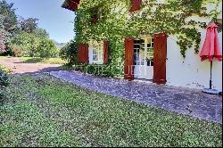 ASCAIN – A BASQUE-STYLE FARMHOUSE