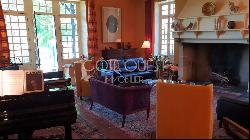 A MAGNIFICENT PROPERTY - ORRIULE, NEX TO SALIES-DE-BEARN