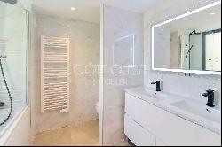 BIARRITZ - A 4-ROOM APARTMENT WITH TERRACES