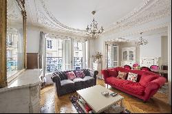 Paris 12th District - A bright and peaceful 3-bed apartment