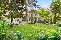 Neuilly-sur-Seine  -  An exceptional property