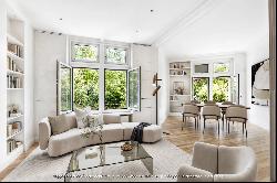 Neuilly-sur Seine  - A superb apartment with a garden