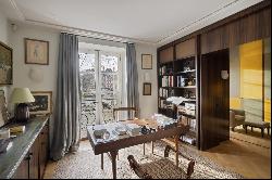 Paris 1st District – An exceptional period Town House