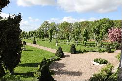 Normandy - A remarkable 17th/18th century chateau