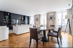 Paris 16th District - A renovated pied a terre