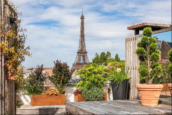 Paris 16th District - An exceptional penthouse apartment