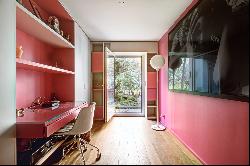 Paris 14th District -  A 5-bed apartment with a garden