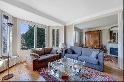 Chaville Parc Fourchon - A 5-bed period property with a garden