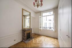 Paris 17th District – A superb 3-bed apartment