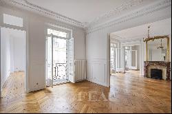 Paris 17th District – A superb 3-bed apartment