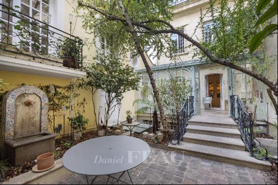 Paris 4th District - A magnificent property in a prime location