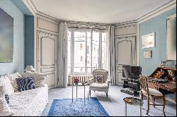 Neuilly-sur-Seine  -  A 5-bed family apartment