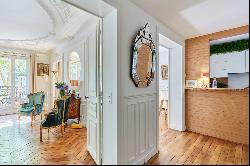 Paris 6th District - An elegant 3-bed apartment