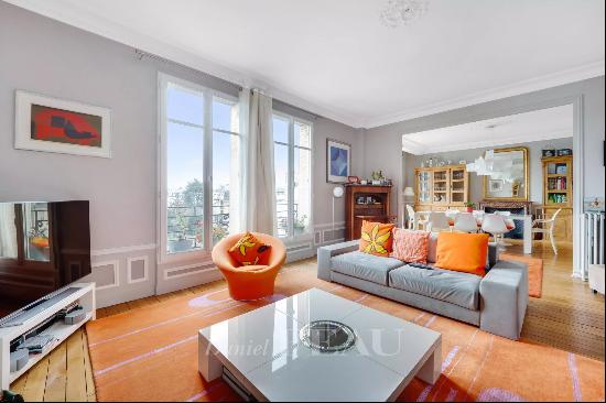 Versailles Notre Dame Les Pres - A renovated 4-bed apartment