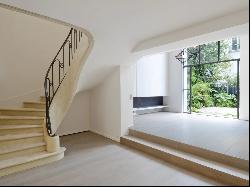 Neuilly-sur-Seine – A superb 5-bed private mansion