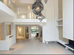 Neuilly-sur-Seine – A superb 5-bed private mansion