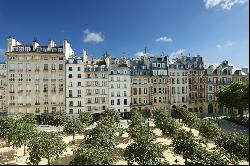 Sale - Apartment Paris 1st (Saint-Germain-l'Auxerrois)